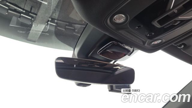 Audi Q5 2023 — photo 32