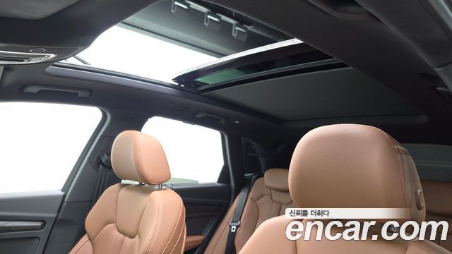 Audi Q5 2023 — photo 34