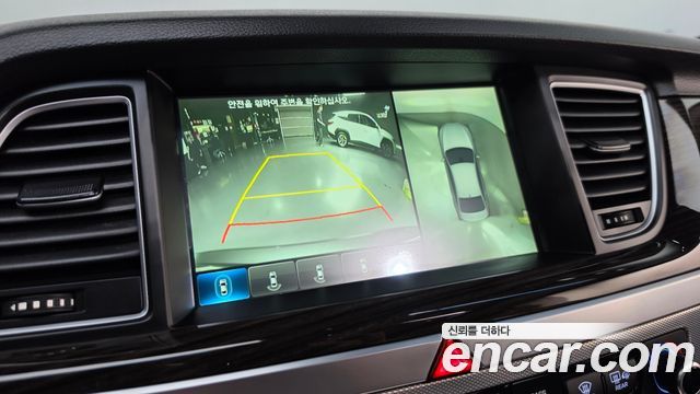 Genesis G80 2017 — photo 14