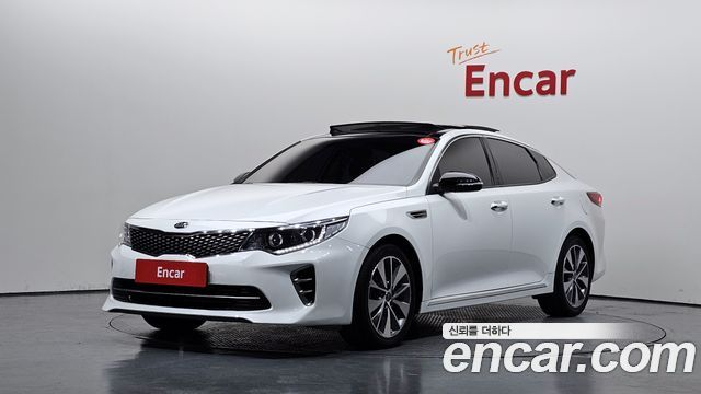 Kia K5 2016 — photo 1