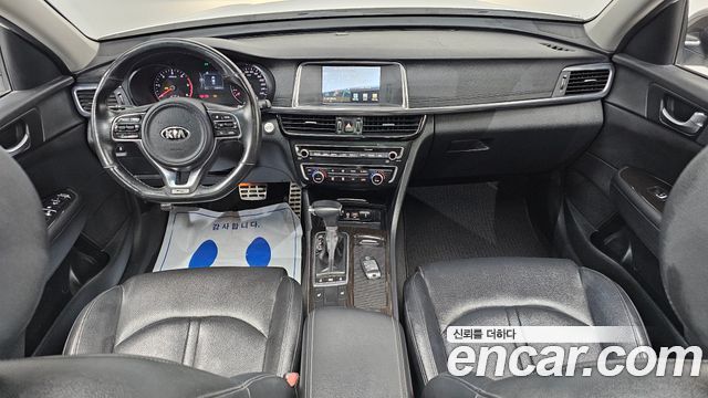 Kia K5 2016 — photo 10