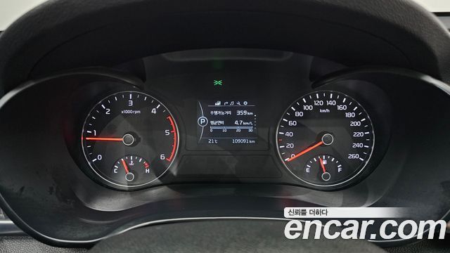 Kia K5 2016 — photo 11