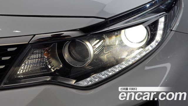 Kia K5 2016 — photo 8
