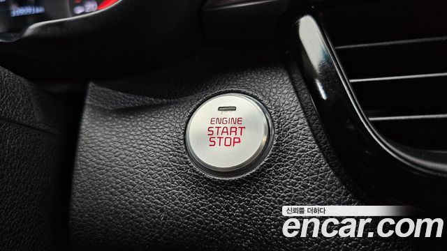 Kia K5 2016 — photo 29