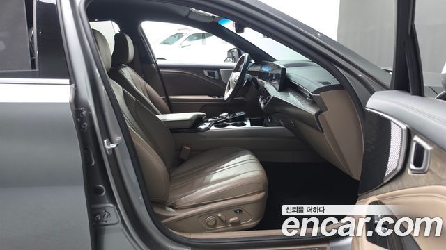 Kia K8 2022 — photo 11