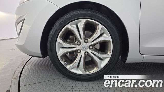 Hyundai i30 2012 — photo 5
