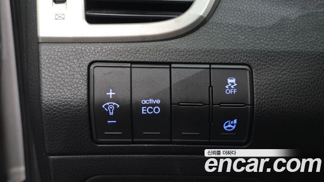 Hyundai i30 2012 — photo 18