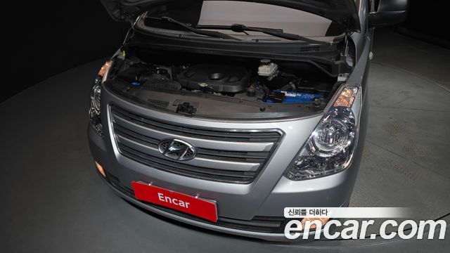 Hyundai Starex 2017 — photo 6