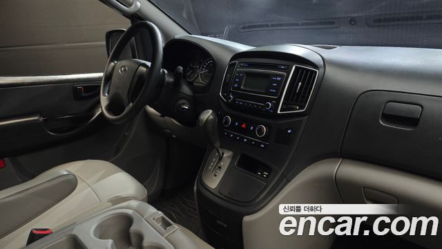 Hyundai Starex 2017 — photo 7