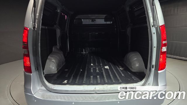 Hyundai Starex 2017 — photo 20
