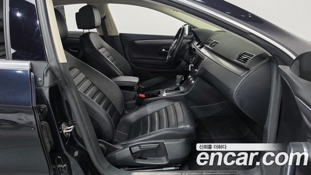 Volkswagen CC 2013 — photo 11