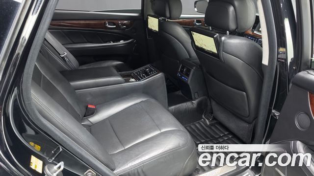 Hyundai Equus 2013 — photo 17