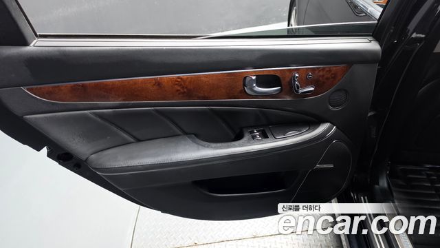 Hyundai Equus 2013 — photo 15
