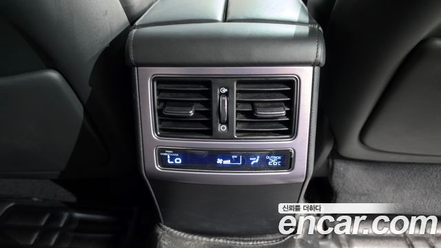 Hyundai Equus 2013 — photo 28