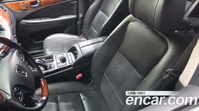 Hyundai Equus 2013 — photo 30