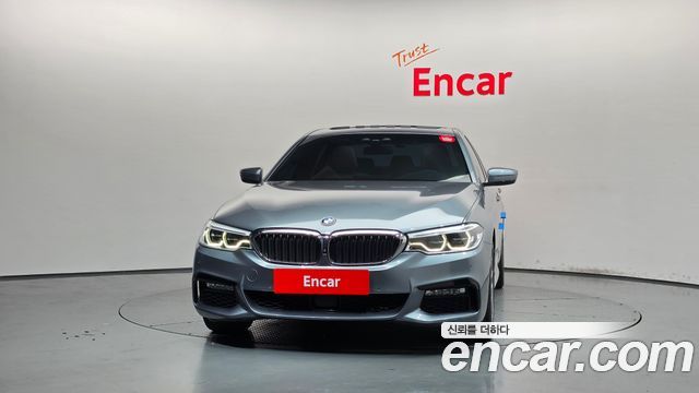 BMW 5-Series 2018 — photo 3
