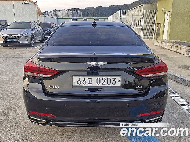 Genesis G80 2017 — photo 4