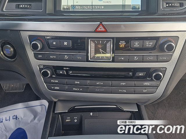 Genesis G80 2017 — photo 8