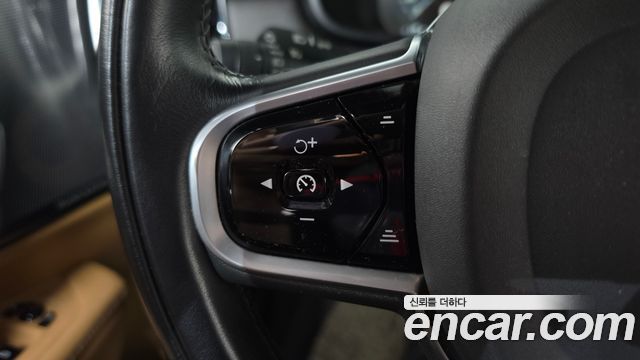 Volvo V90 2019 — photo 22