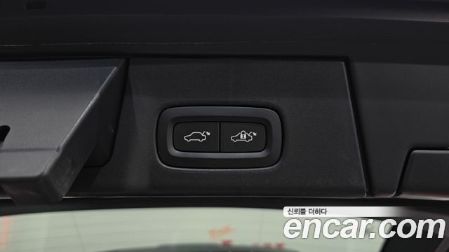 Volvo V90 2019 — photo 25