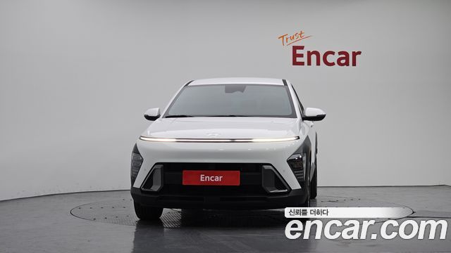 Hyundai Kona 2023 — photo 3