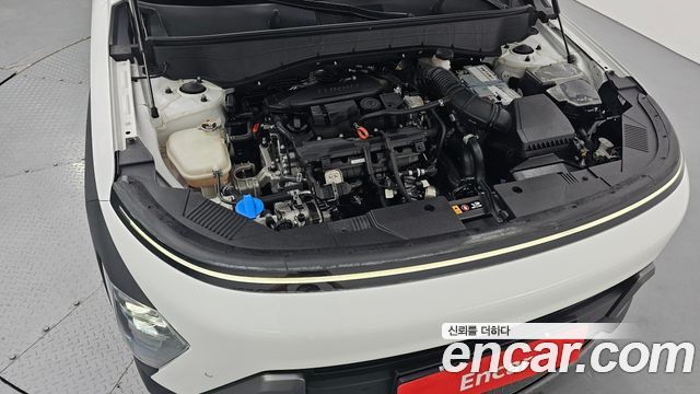 Hyundai Kona 2023 — photo 6