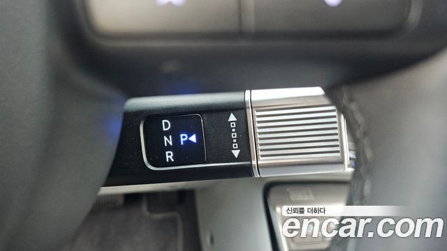 Hyundai Kona 2023 — photo 9