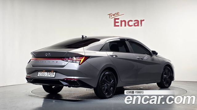 Hyundai AVANTE 2021 — photo 2