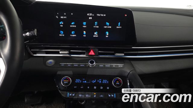 Hyundai AVANTE 2021 — photo 18