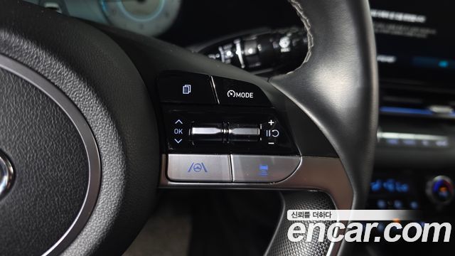 Hyundai AVANTE 2021 — photo 22