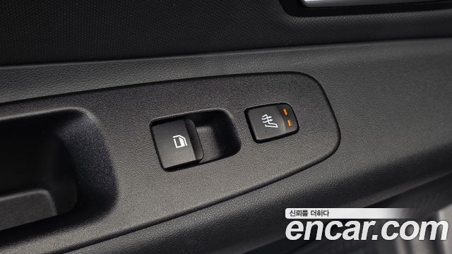 Hyundai AVANTE 2021 — photo 27