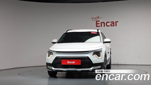 Kia Niro 2024 — photo 3