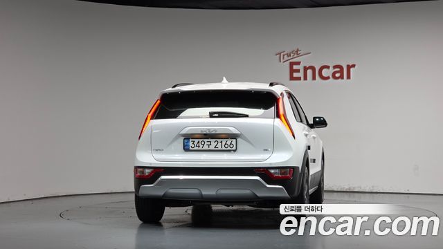 Kia Niro 2024 — photo 4