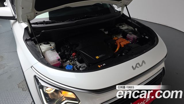 Kia Niro 2024 — photo 6