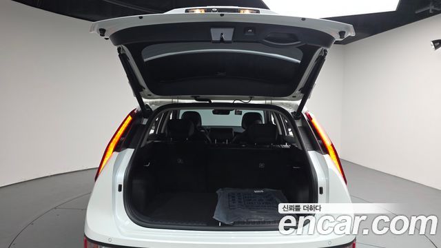 Kia Niro 2024 — photo 26
