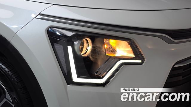 Kia Niro 2024 — photo 8