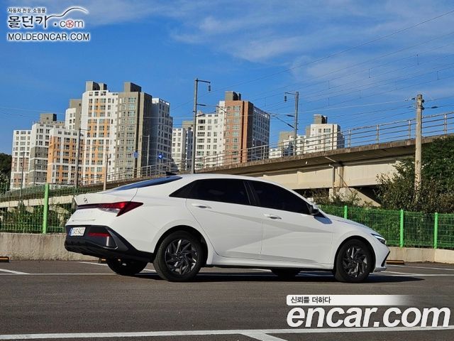 Hyundai AVANTE 2024 — photo 2
