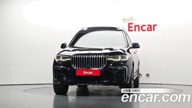 BMW X7 2021 — photo 3