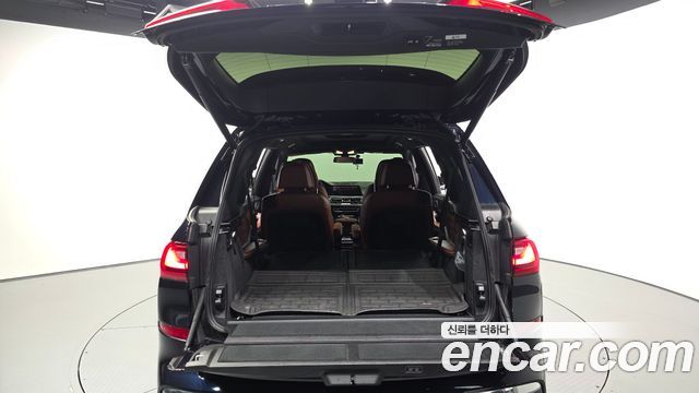 BMW X7 2021 — photo 26