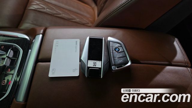 BMW X7 2021 — photo 31