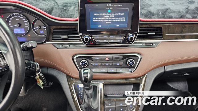 Hyundai Starex 2019 — photo 20