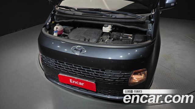 Hyundai Staria 2022 — photo 6