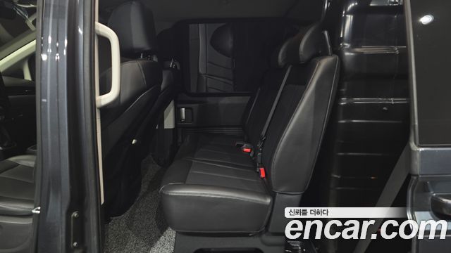 Hyundai Staria 2022 — photo 18