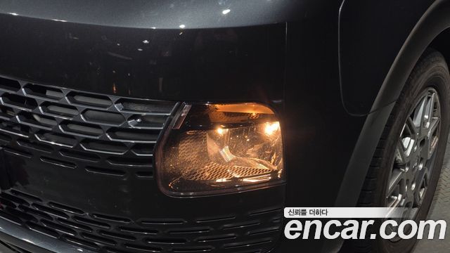 Hyundai Staria 2022 — photo 8