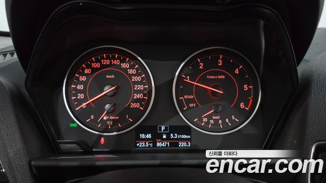 BMW 1-Series 2017 — photo 8