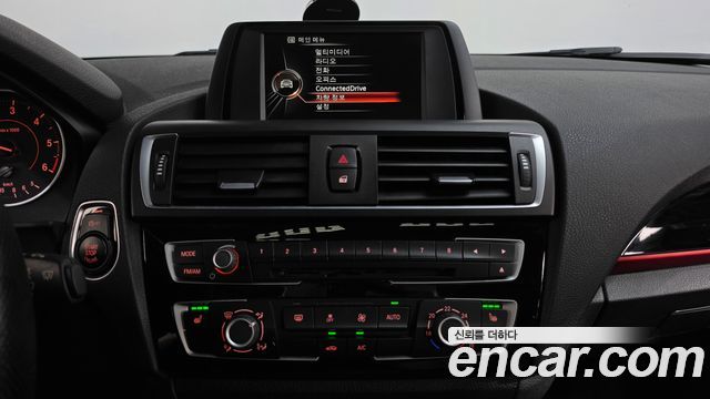 BMW 1-Series 2017 — photo 16