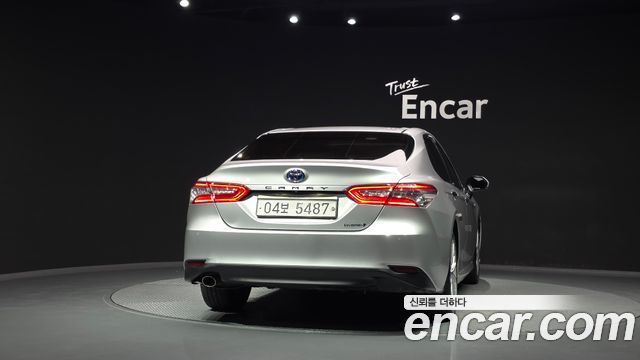 Toyota Camry 2018 — photo 4