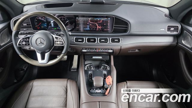 Mercedes-Benz GLS-Class 2022 — photo 10