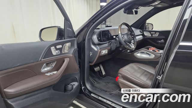 Mercedes-Benz GLS-Class 2022 — photo 13