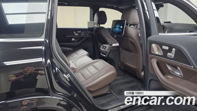 Mercedes-Benz GLS-Class 2022 — photo 17